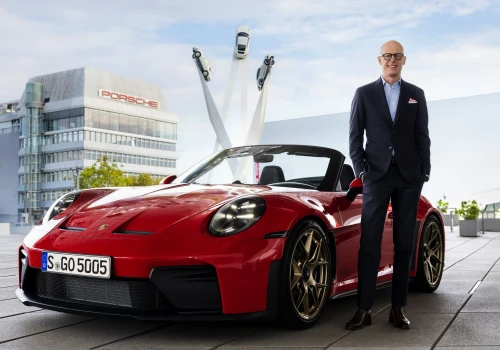 Porsche chce sprzedawać wartość, nie wolumen – co naprawdę oznacza nowa strategia?