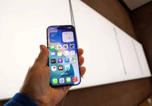 iPhone Air 2 będzie jeszcze cieńszy, a dostanie większą baterię