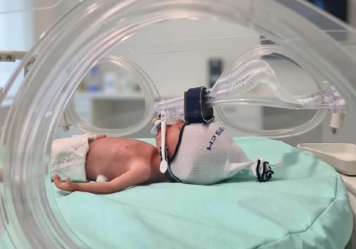 InhalPlus-Bypass ma zwiększyć ilość leku wziewnego docierającego do płuc wcześniaków
