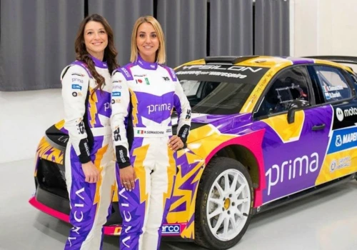 Rachele Somaschini w Lancii Ypsilon Rally2 HF Integrale na Rallylegend 2026
