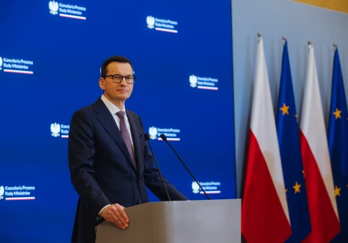 Morawiecki szykuje program dla rolników. Ceny powyżej kosztów, lokalna żywność i odbudowa hodowli świń