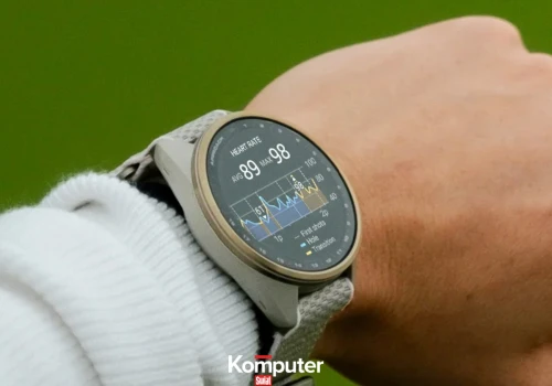 To kolejny smartwatch od Garmina. Jest skierowany do fanów jednego sportu