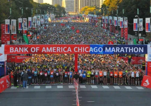 Ostatnie przygotowania do Bank of America Marathon w Chicago. Kierowcy powinni przygotować się na utrudnienia w ruchu