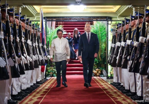 Dyplomacja i boks –prezydent Nawrocki z wizytą na Filipinach