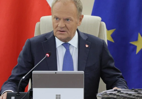 Seria niebezpiecznych zdarzeń w polskich szkołach. Ataki, groźby i pilna narada rządu
