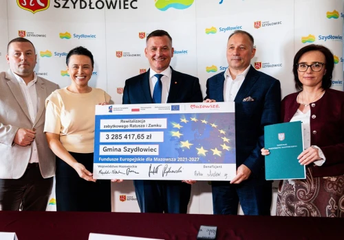 Zamek i ratusz w Szydłowcu zostaną wyremontowane