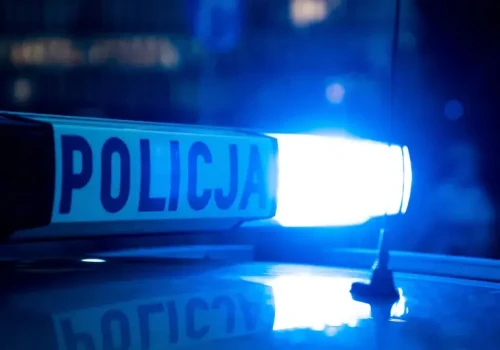 Fala alarmów bombowych w polskich szkołach