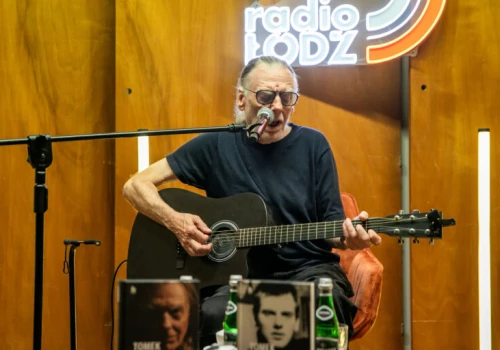 Tomek Lipiński w Radiu Łódź. Ikona polskiego rocka spotkała się z fanami