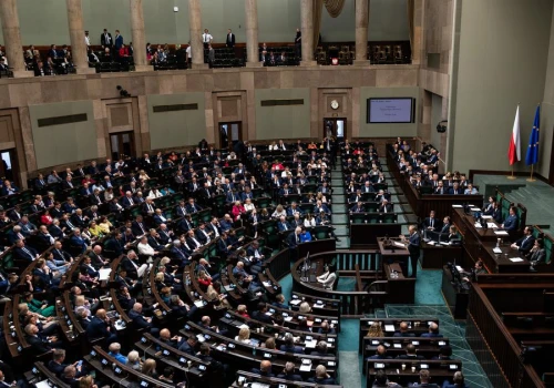 Sejm poparł uregulowanie najmu krótkoterminowego. Lista zmian jest długa