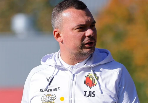 Oto kto zastąpi Adriana Siemieńca na ławce Jagiellonii Białystok