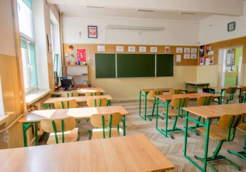 Nadzwyczajne środki bezpieczeństwa w szkołach. Nie wszędzie odbędą się lekcje