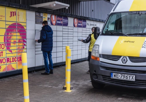 InPost stawia na sztuczną inteligencję. Nie tylko odpowie, ale zrobi to za ciebie
