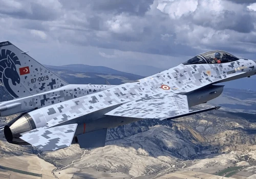 Kłopoty tureckiego lotnictwa. Ankara wznawia rozmowy o F-16