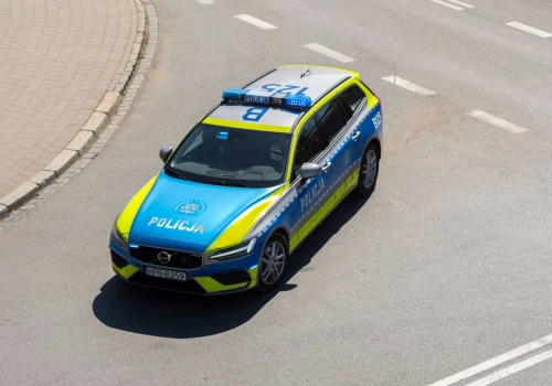Francuskie służby zaalarmowały policję w Wilanowie. 47-latek fantazjował o morderstwach w rozmowie z AI
