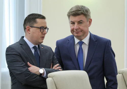 Rząd przyspiesza budowę elektrowni atomowych