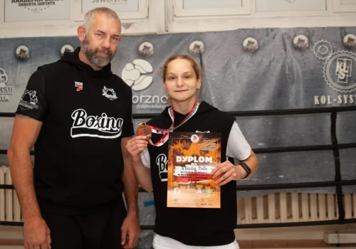Klaudia Buła z Akademii Boksu Roberta Gortata wróciła z brązem Mistrzostw Polski Juniorek