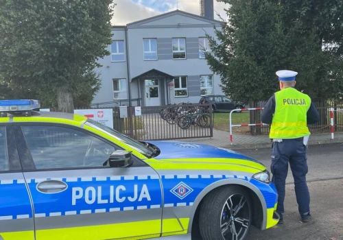 Policja dementuje plotki o szkolnym „challenge’u”. Służby apelują o spokój i niepowielanie dezinformacji