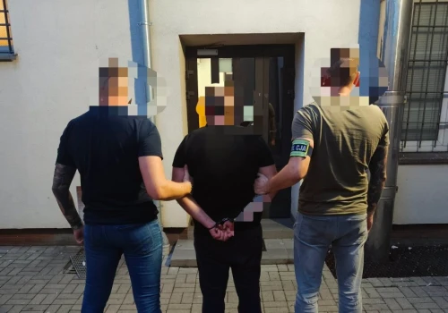 Miał znęcać się nad partnerką, gdy była w ciąży. 29-latek usłyszał zarzuty