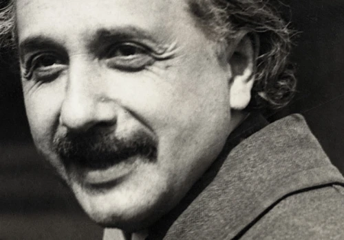 cytat - Einstein o bałaganie na biurku