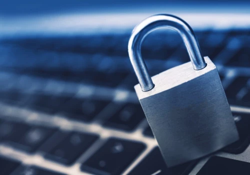 Sejm uchwalił krajowe przepisy DSA. Na celowniku nielegalne serwisy internetowe