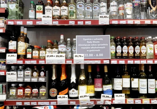 Posłowie nie odpuszczą. Spróbują rozwiązać problem "małpek". Będzie projekt "ustawy 2.0"