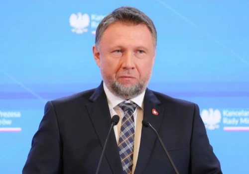 Kierwiński apeluje do rodziców po atakach w szkołach. Zatrzymano już 19 osób