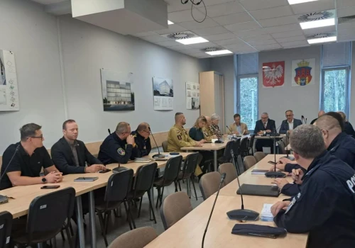 Bezpieczeństwo szkół w Krakowie. Odbyło się posiedzenie Zespołu Zarządzania Kryzysowego
