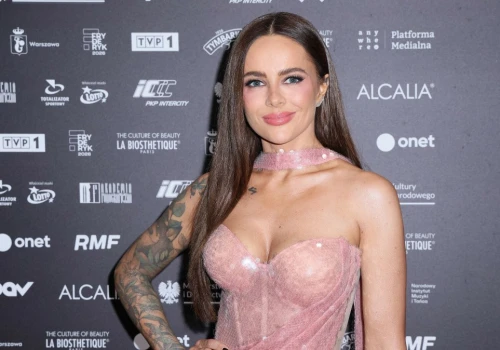 Ten manicure to hit na jesień. Aktualnie nosi go Gabi Drzewiecka