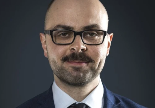 Prof. Mikołaj Małecki: Prokuratorzy powinni być odważniejsi i oskarżać kierowców o zabójstwa