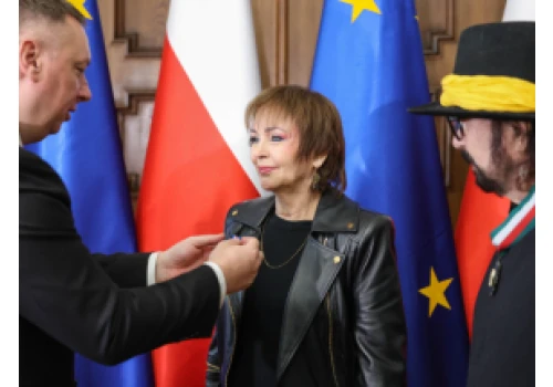 Zbigniew Hołdys i Izabela Trojanowska odznaczeni medalami „Zasłużony Kulturze Gloria Artis”