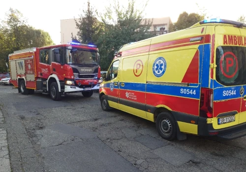Z ostatniej chwili: Tragedia na bielskim osiedlu. Nie żyje nastolatka