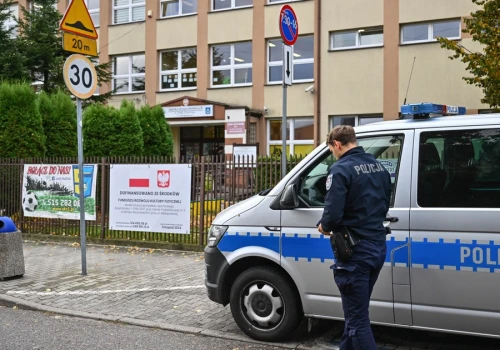 Ataki w szkołach to część szerszego problemu. Radykalizacja dzieci gwałtownie postępuje i tu już nie chodzi o ideologię