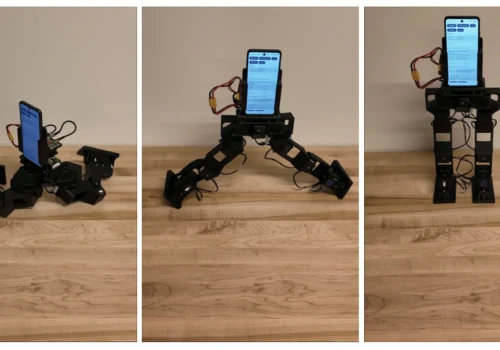 Twój smartfon może dostać drugie życie i zmienić się w robota. Naukowcy z UCLA proponują PhoneBota