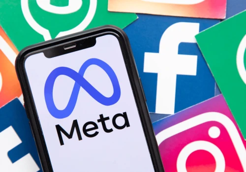 Rząd chce odciąć Polaków od Facebooka i X. Może je zablokować