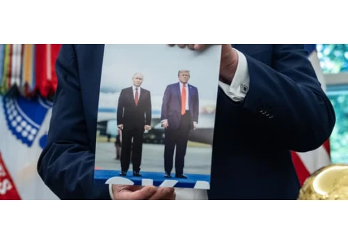 Trump zawarł deal z Putinem. Dostanie olej napędowy przed wyborami w zamian za zniesienie sankcji