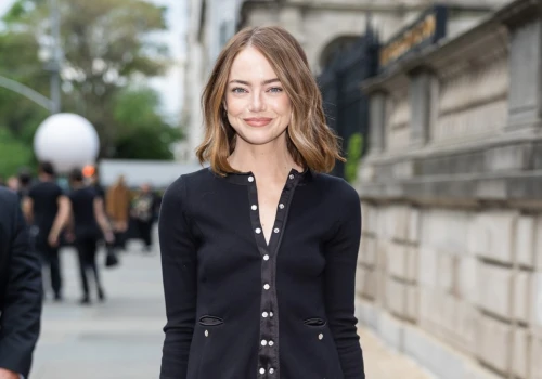Emma Stone nie do poznania. Fani patrzą na jej twarz i nie wierzą