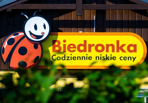 W Biedronce zacznie się po weekendzie. Na półkach pojawi się cała seria hitów