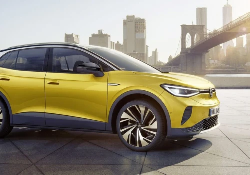 Volkswagen ponownie wzywa tysiące elektryków do serwisów. Istnieje ryzyko pożaru