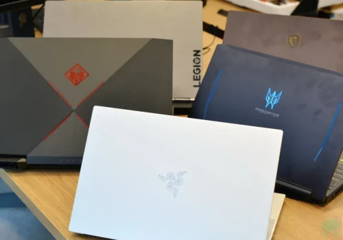 Rynek komputerów PC zaliczył potężne załamanie. Dostawy spadły o ponad 20%