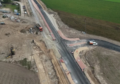 Budują drugie największe skrzyżowanie w powiecie. Cała inwestycja za prawie 6,7 mln zł