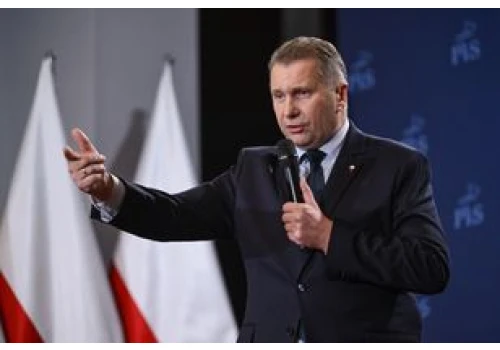 "Totalne zepsucie". Czarnek grzmi po aferze z Kołodziejczakiem