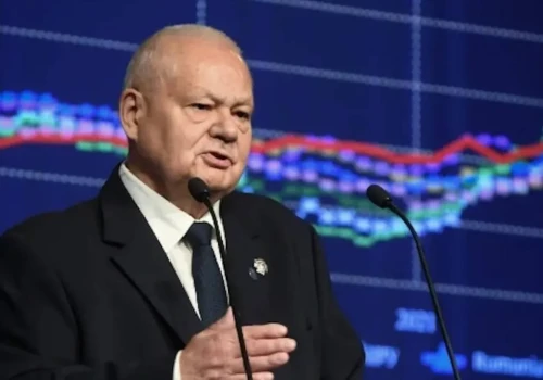„Chcą dorwać się do złota Polaków i wprowadzić euro”. Czarnek reaguje na ruch rządzących wobec Glapińskiego