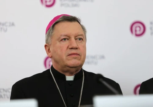 Abp Kupny po atakach w Jarosławiu i w szkołach: zło musimy zwyciężać miłością. Mamy inne wyjście?