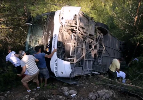 Wypadek autokaru z polskimi turystami w Turcji. Dziewięciu Polaków rannych