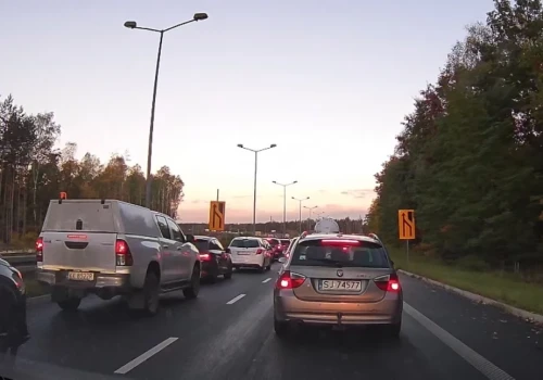 Korki na wyjeździe z Jaworzna. Kiedy kierowcy odczują ulgę?