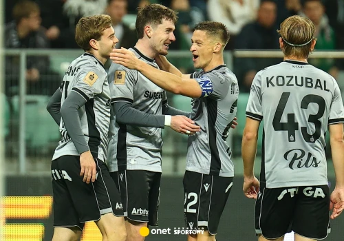 Lech nowym liderem! Popis mistrza Polski we Wrocławiu