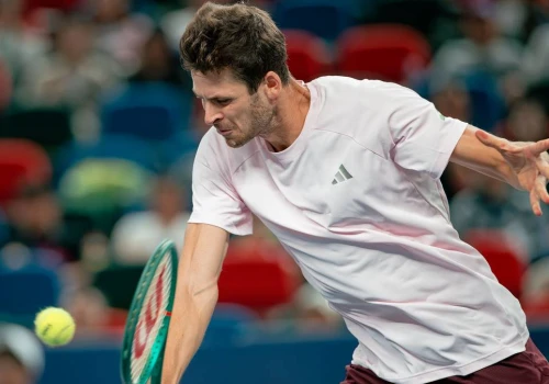 ATP w Szanghaju: Hubert Hurkacz - Zhou Yi. Transmisja TV i stream online