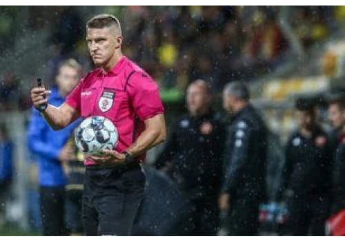 Jagiellonia – Górnik Zabrze 1:3. Niemoc białostockiego zespołu trwa. Sędziowie znów skrzywdzili Jagę