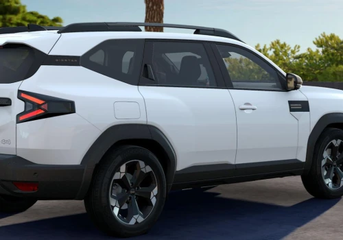 Dacia Bigster tribrid Extreme – ile kosztuje najdroższy model w październiku 2026?