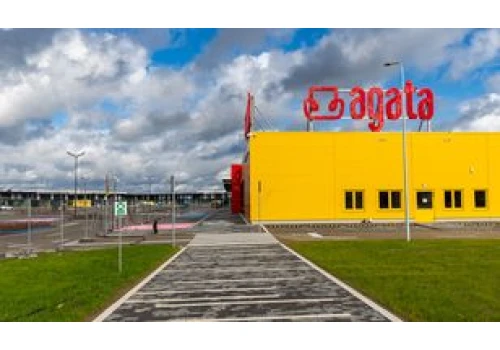 BIG Piła rośnie w oczach. Obiekt zadaszony, parking gotowy